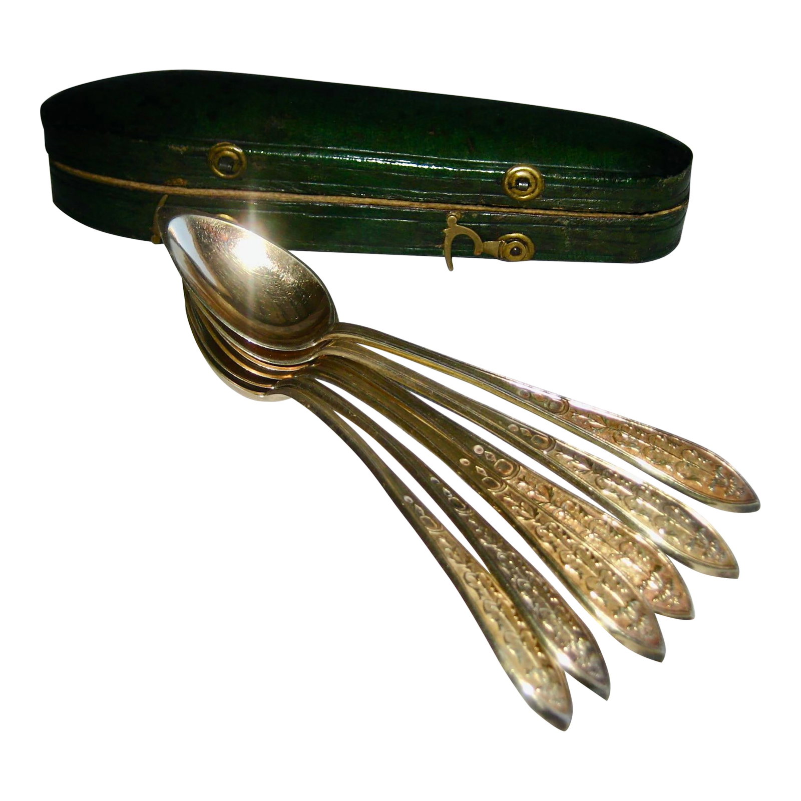 Early 19th Century French Neoclassic Style Silver-Gilt Spoon in Case - Set of 6: We have here a splendid and rare set of six french silver-gild dessert or coffee spoons , the silver mark is the old french mark that was used in the late 17 hundreds to the early 18 hundreds , it pre