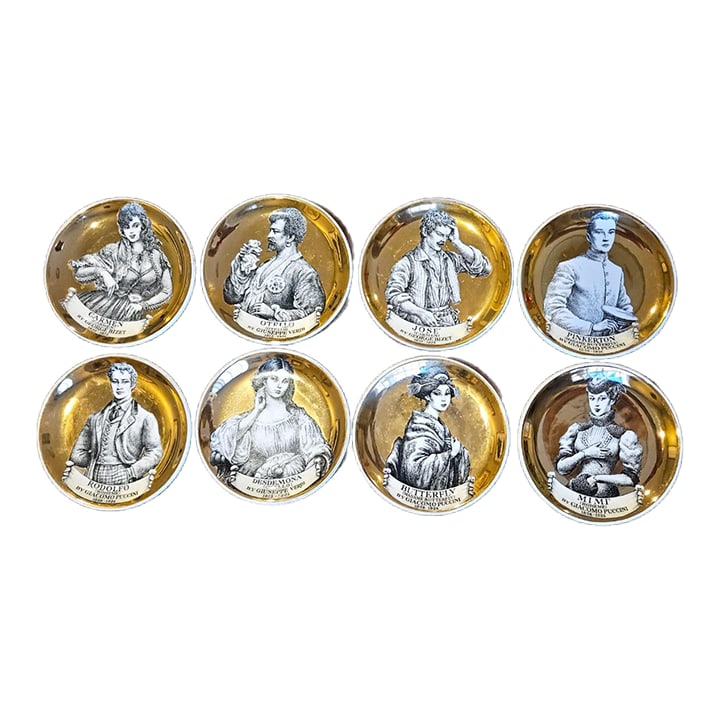 1960s Piero Fornasetti Set of Coasters of Opera Characters-Melodrama - Set of 8: Operatic Gold: Boxed Set of 8 Piero Fornasetti "Melodramma" Coasters, With Original Box, 1960s A spectacular complete set of eight Piero Fornasetti ceramic coasters from the "Melodramma" (Melodrama)