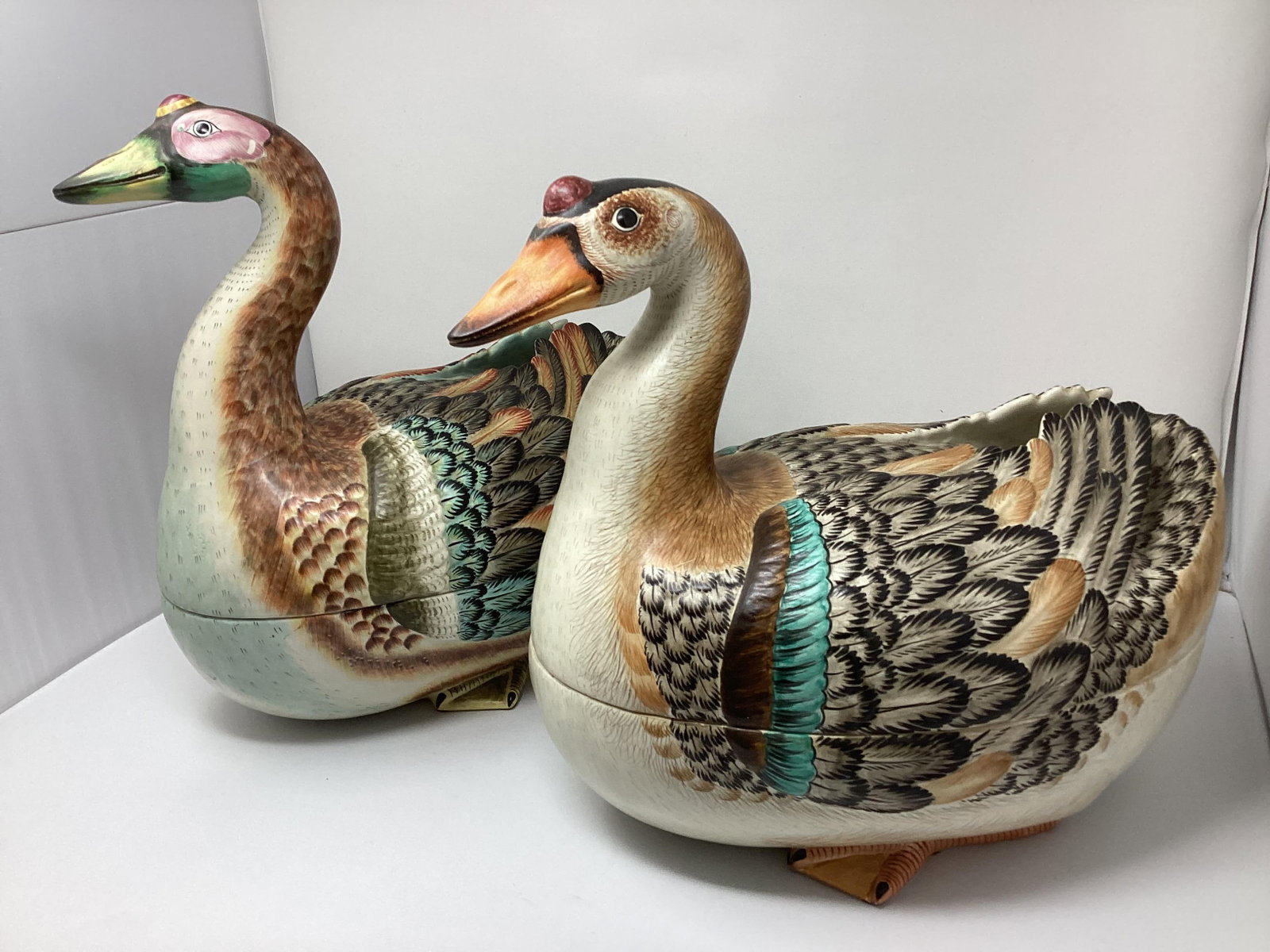 Rare Set of Vintage Mottahedeh Polychrome Geese Tureens - 2