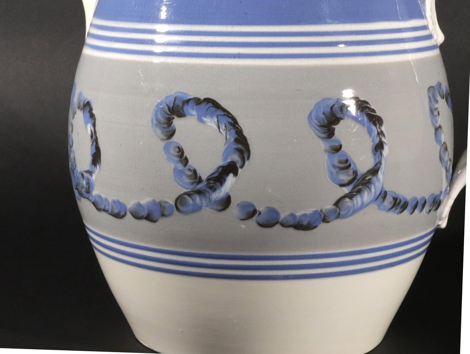English Pearlware Mocha Earthworm Jug, Staffordshire or Northern England - 7