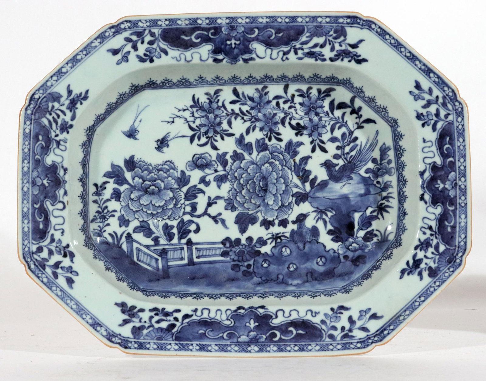 18th-Century Chinese Export Blue & White Porcelain Soup Tureen, Cover & Stand - 17