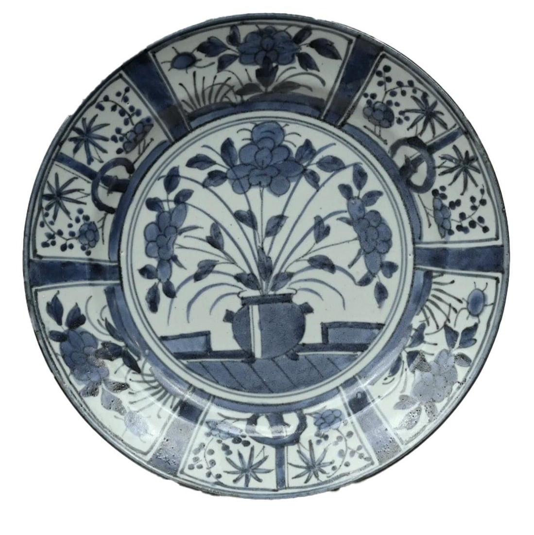 17tth-Century Japanese Porcelain Blue & White Kraak-Style Dishes - 2