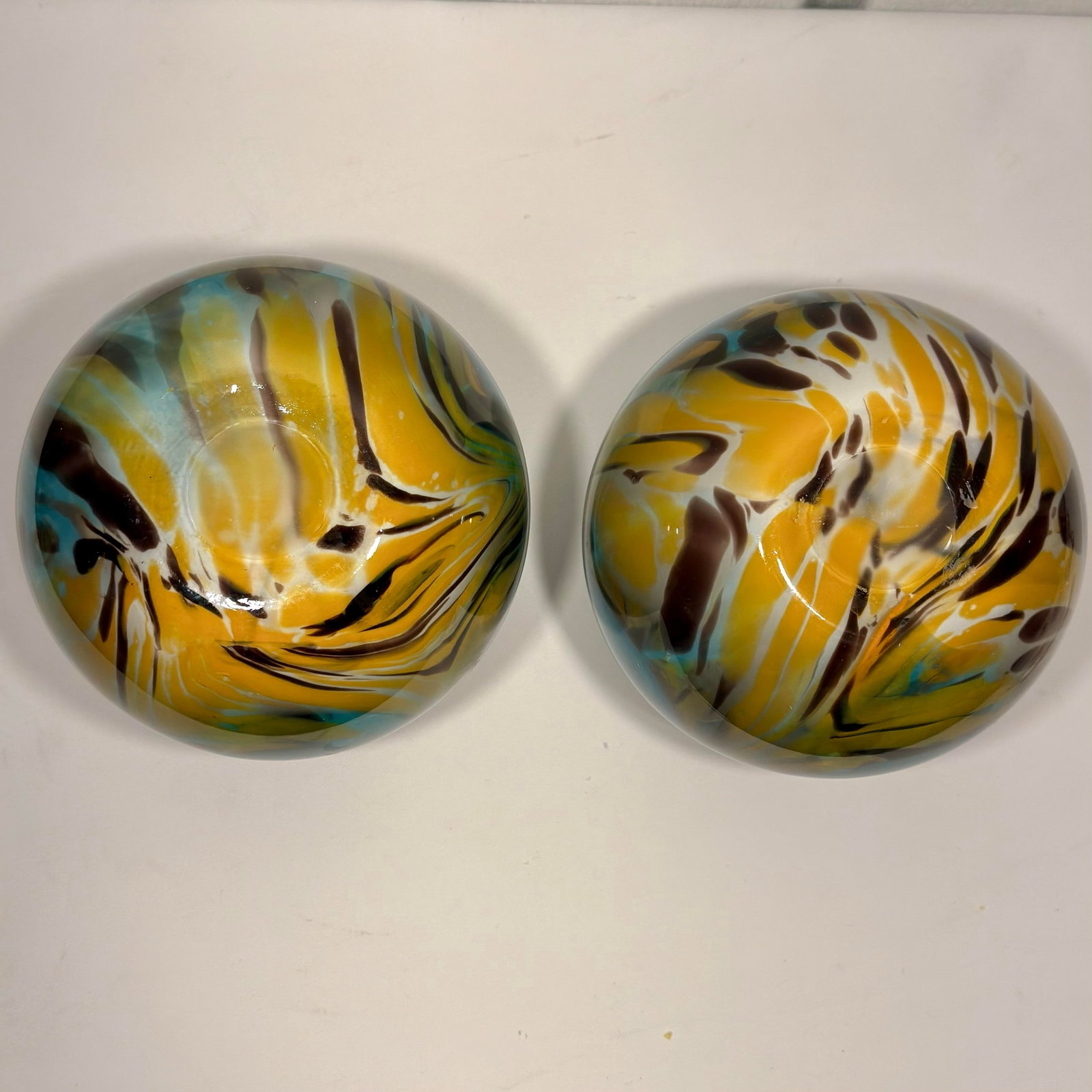 Late 20th Century Palm Beach Regency Mdina Style Hand-Blown Mottled Cased Art Glass Globe Vases - A - 10
