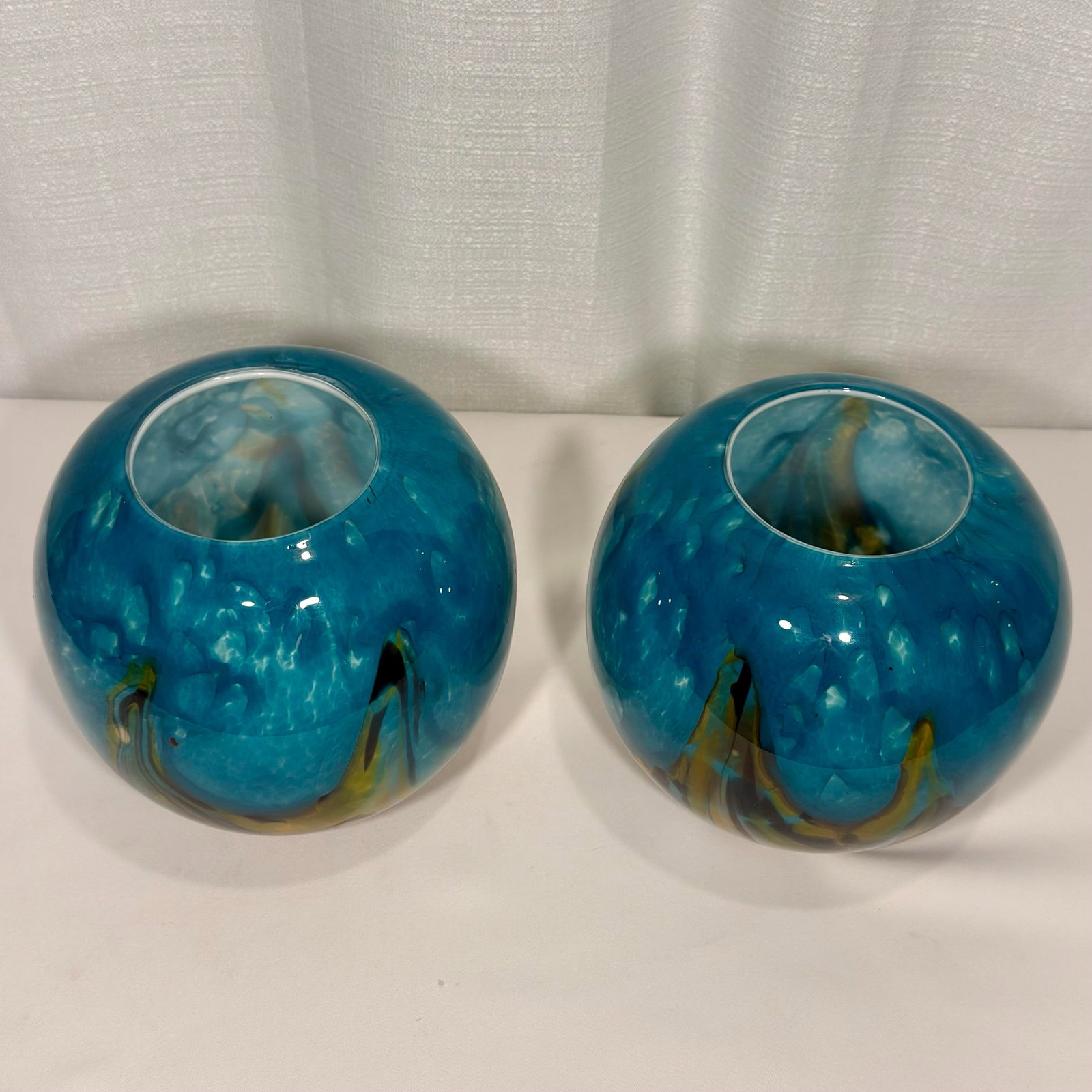 Late 20th Century Palm Beach Regency Mdina Style Hand-Blown Mottled Cased Art Glass Globe Vases - A - 6