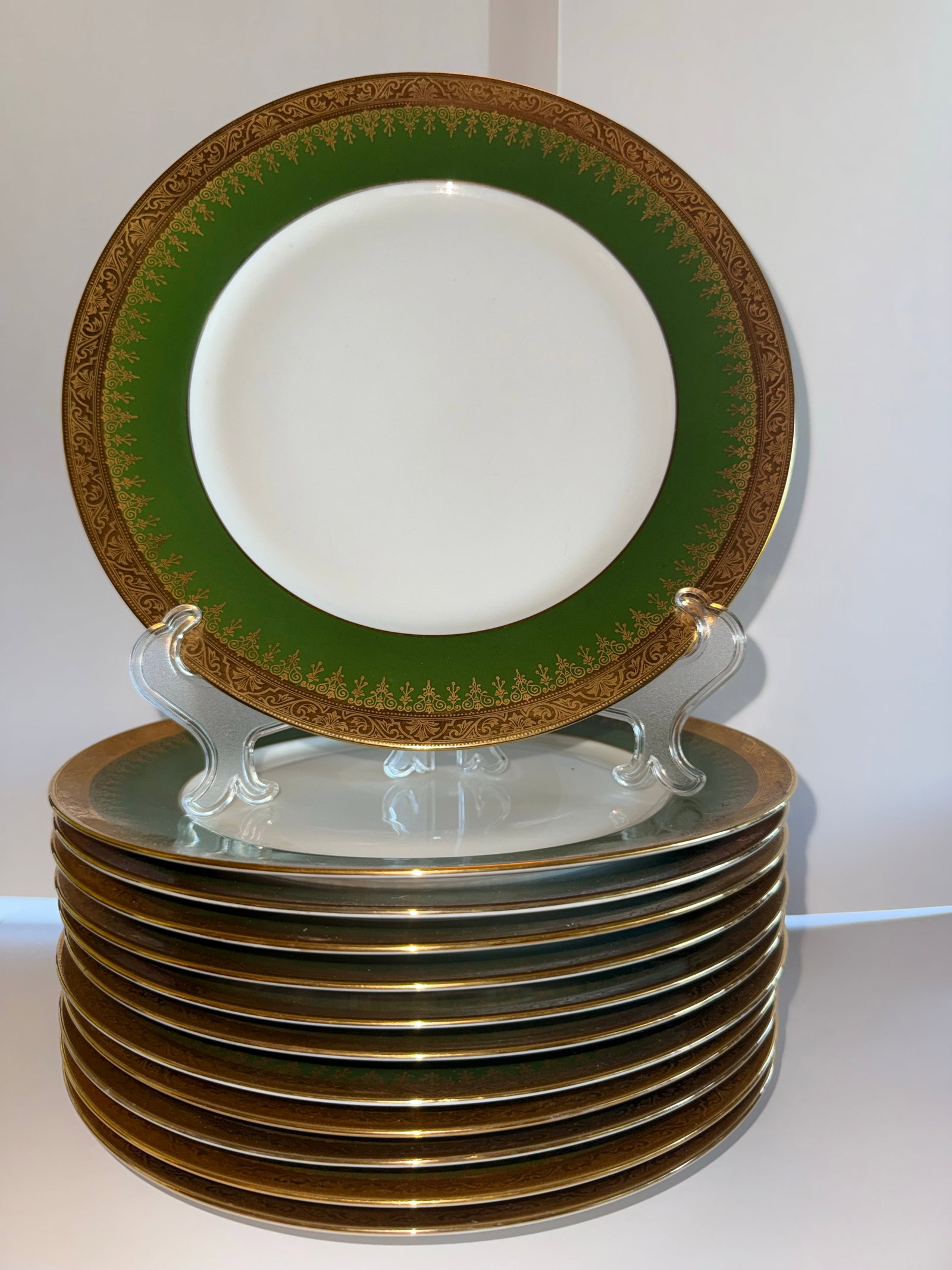1900s Ch. Field Haviland Limoges France "Label De Qualité" Forest Green & Gold Encrusted 48-Pie - 5