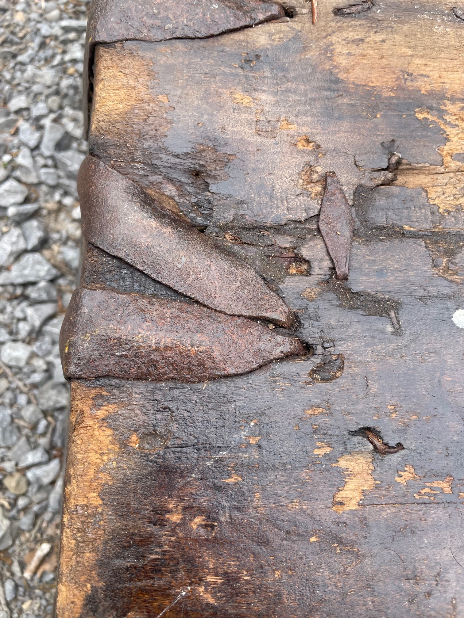 Early 19th Century English Rustic Oak Tray Box With Hand Forged Iron Handles - 11