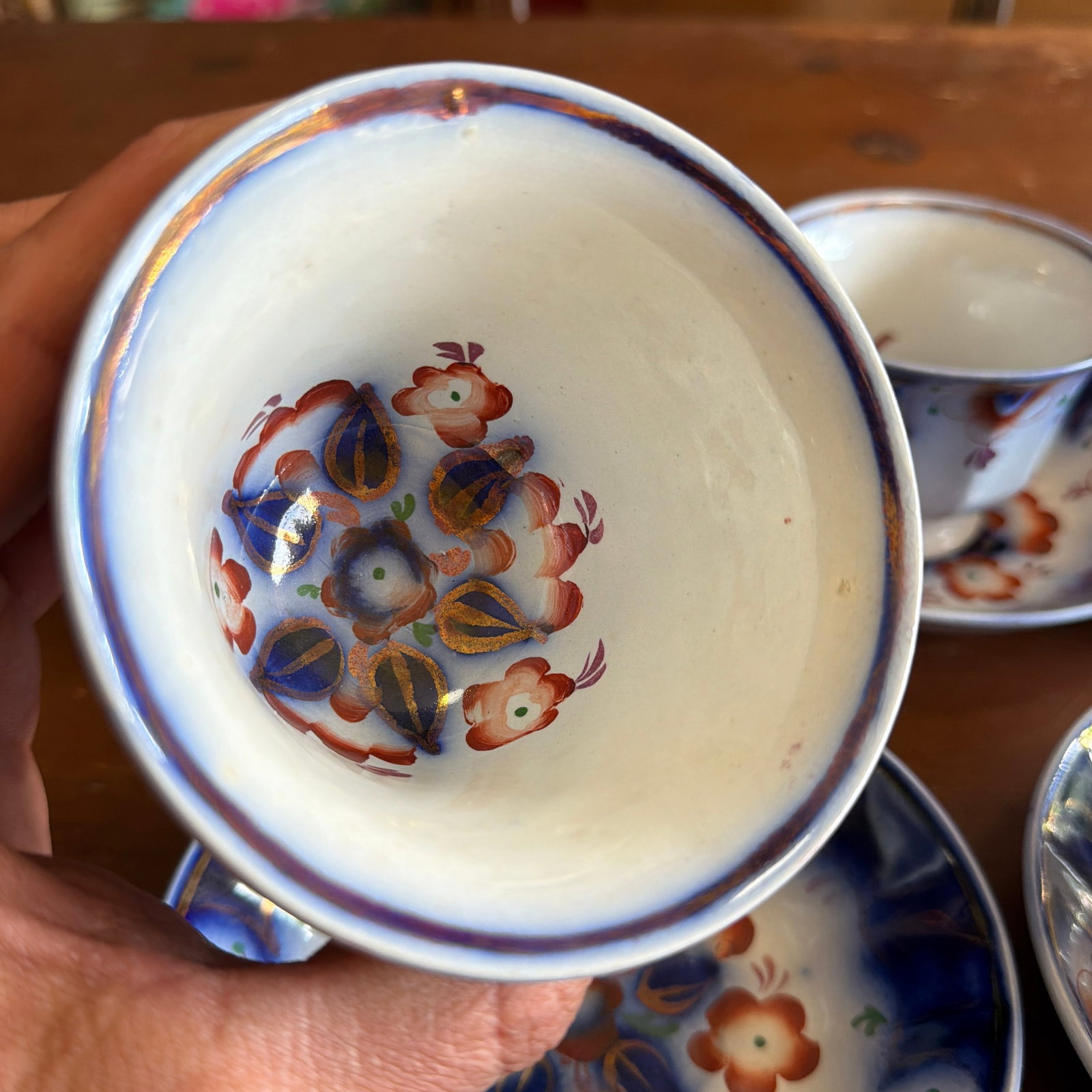 Antique Gaudy Welsh Crescent Pinwheel Flow Blue Cups & Saucers, Set of 5, Circa 1840s - 4