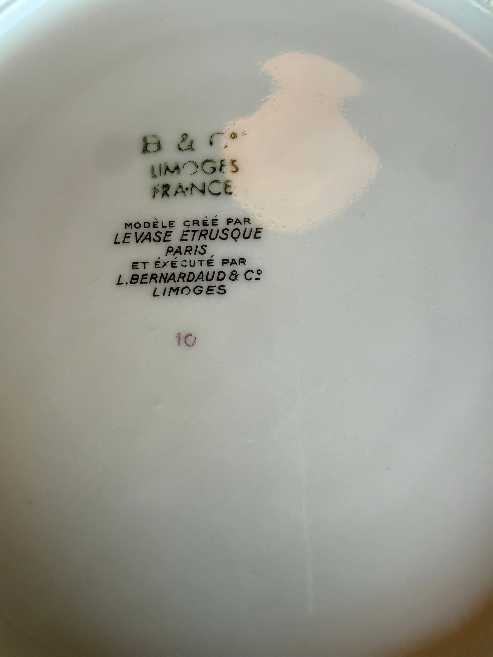 Mid 20th Century Bernardaud Limoges for Le Vase Étrusque "” Green Floral & Gold Dessert - 5