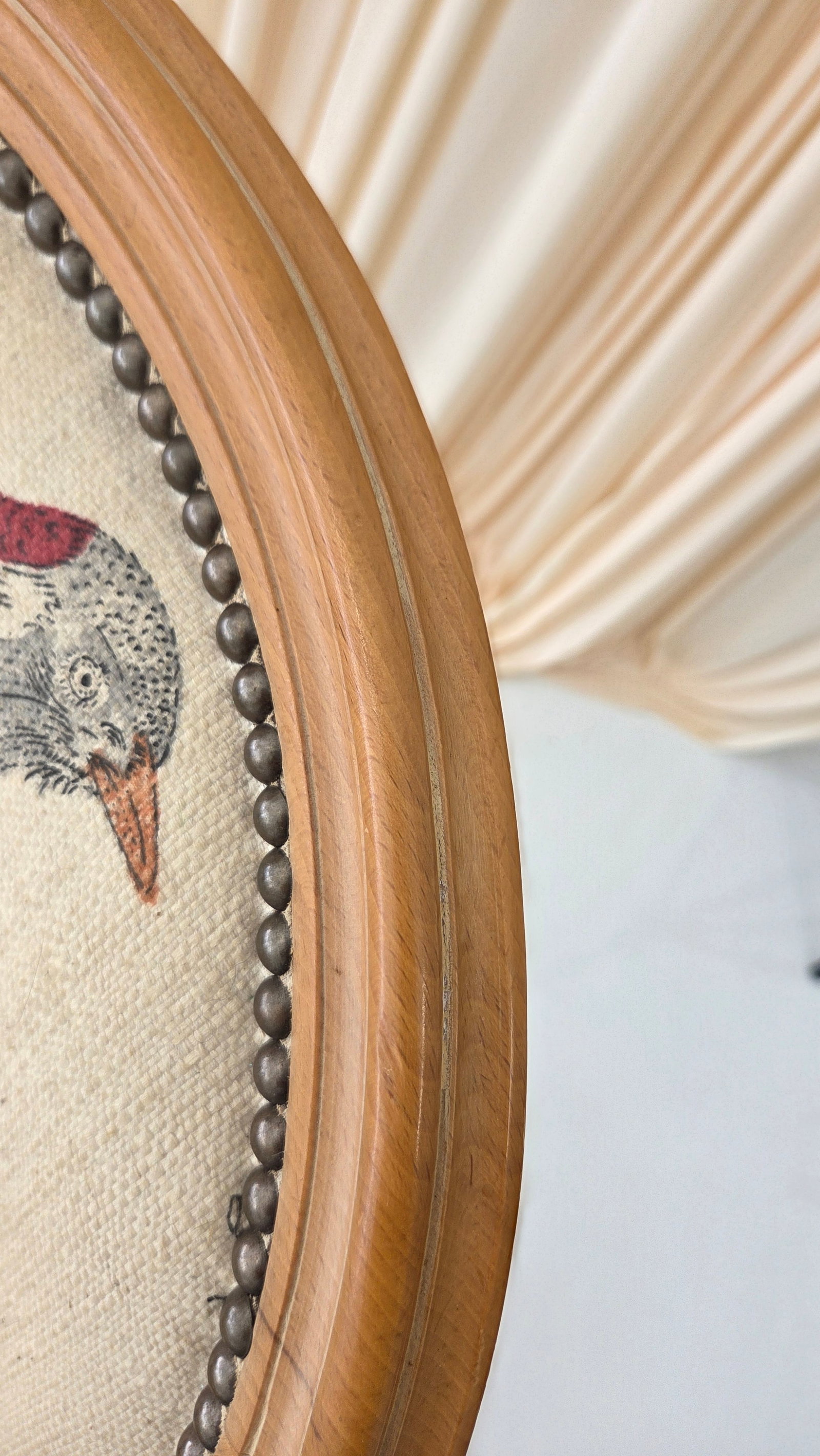 1980s French Louis XVI Style Armchair With Upholstered Bird Tapestry Fabric - 11