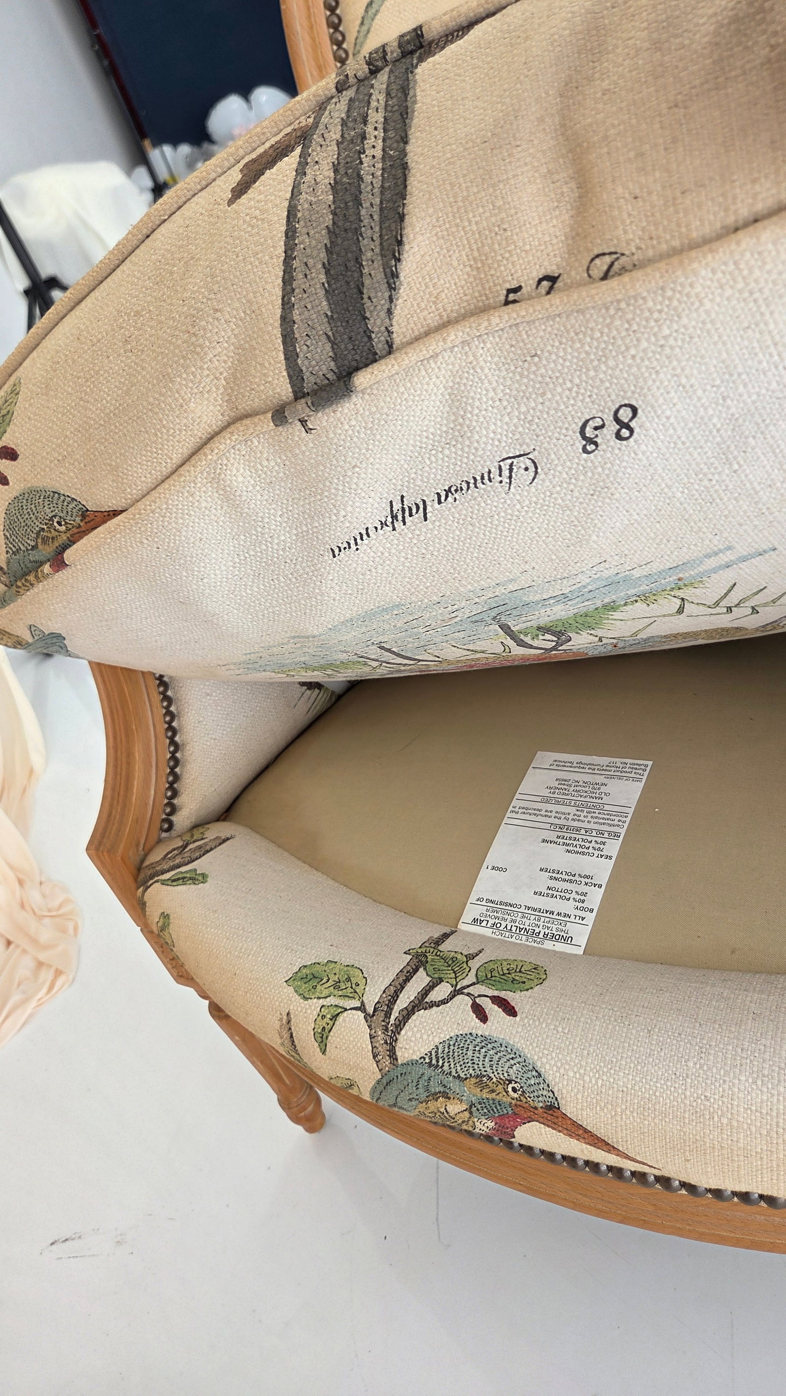 1980s French Louis XVI Style Armchair With Upholstered Bird Tapestry Fabric - 6
