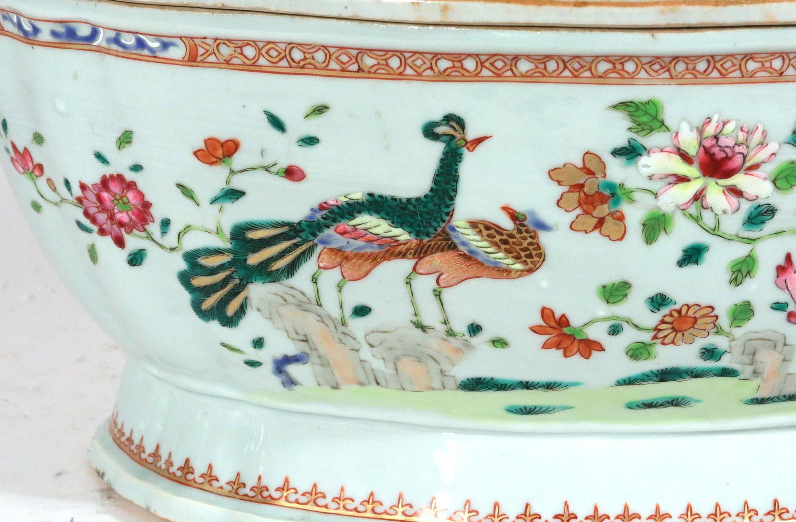 18th-Century Chinese Export Porcelain Double Peacock Pattern Soup Tureen, Cover & Stand - 10