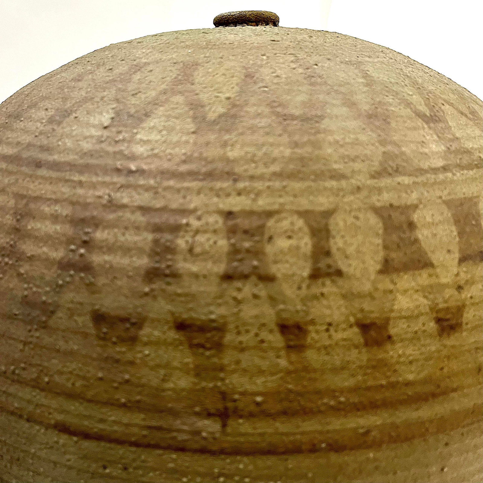 1970's Massive Hand-Crafted Stoneware Vessel With Geometric Decoration by Ken Edwards Montana Potter - 2