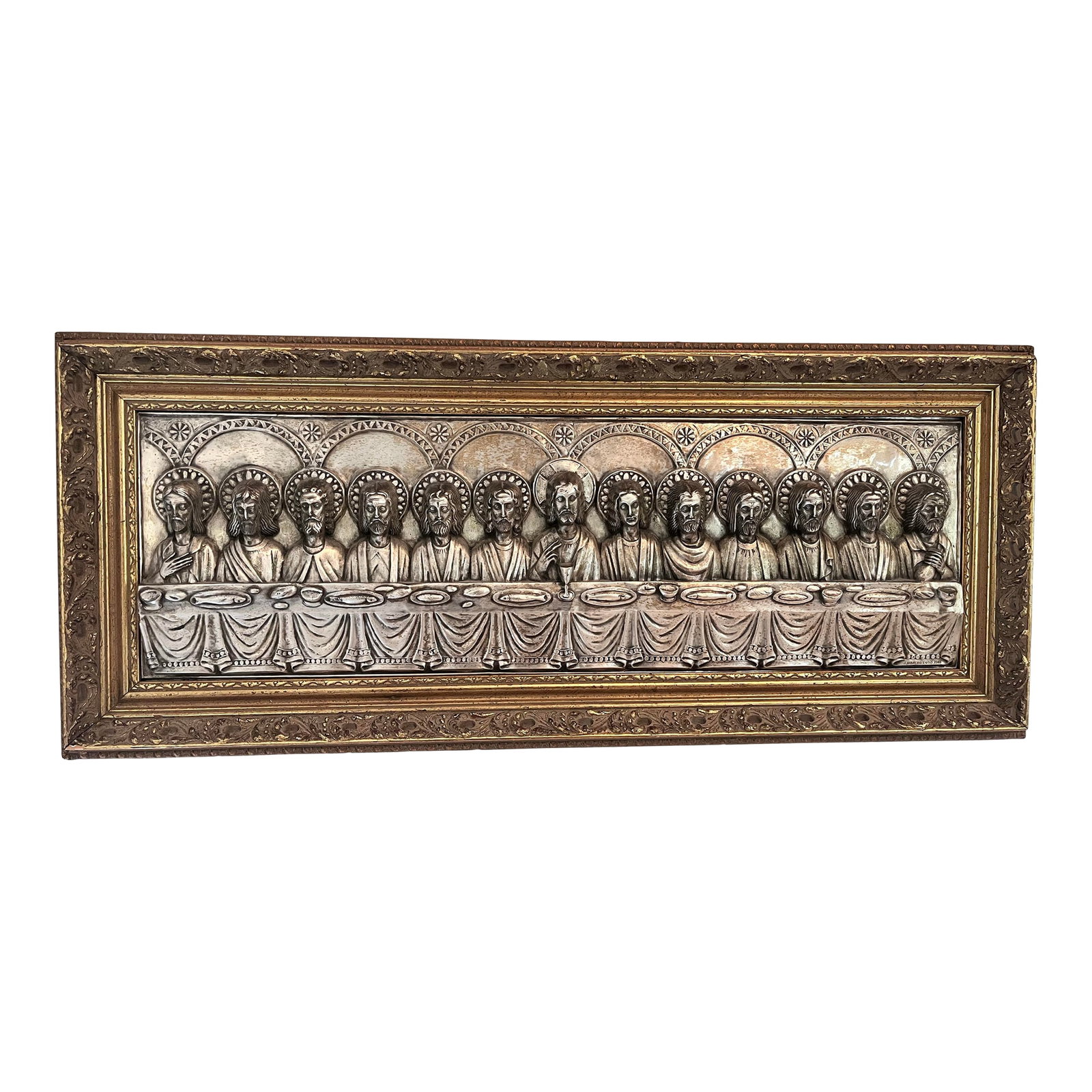 Signed J. Hidalgo Egido 1965 Spanish Last Supper Metal Relief Wall Plaque: A beautifully detailed vintage Spanish wall plaque depicting The Last Supper, signed and dated J. Hidalgo Egido, 1965. Rendered in high-relief silver-tone metal, the scene portrays Christ and the Twel