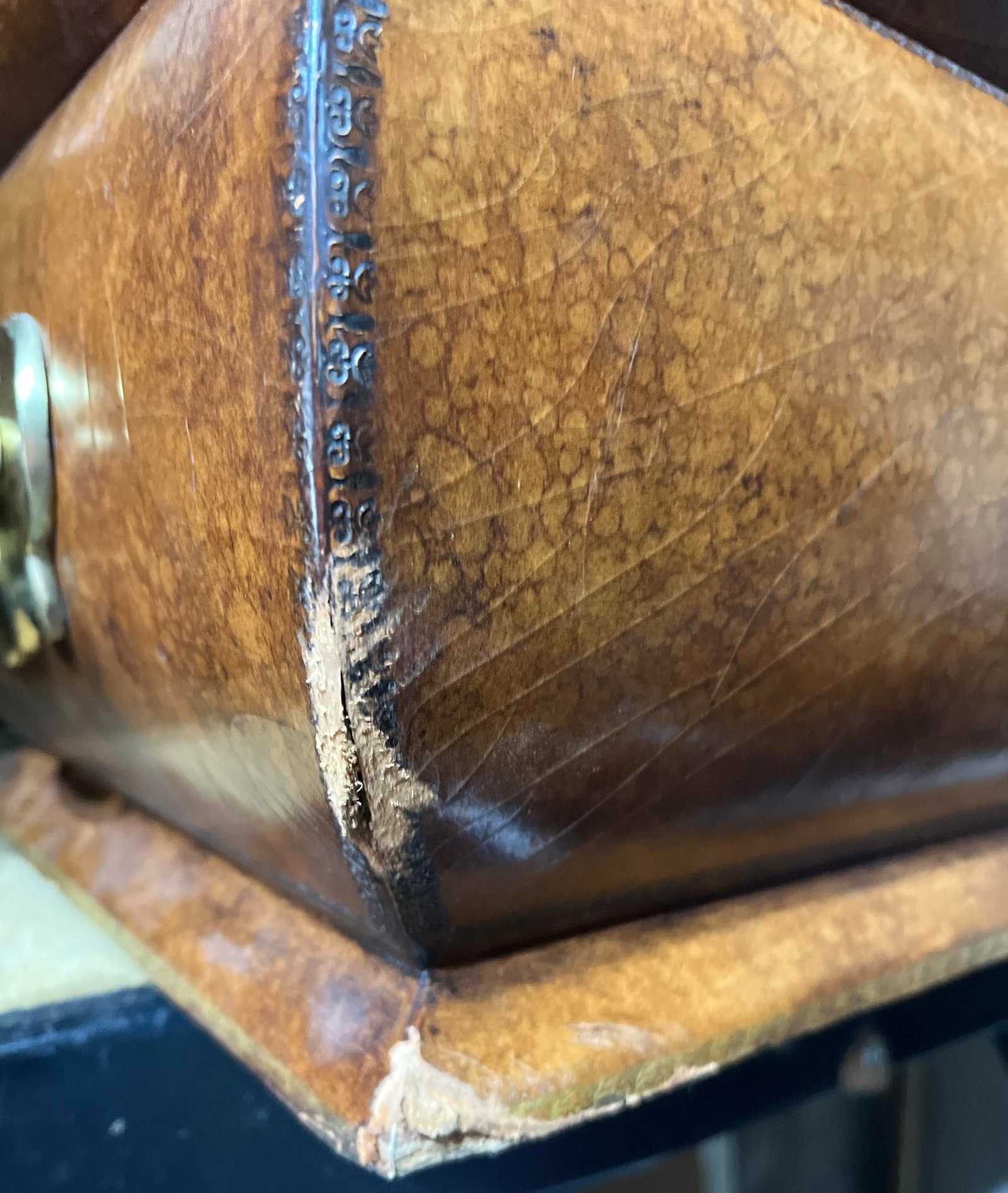 1980s Maitland-Smith Leather Covered Decorative Box on Hand-Forged Iron Stand - 8