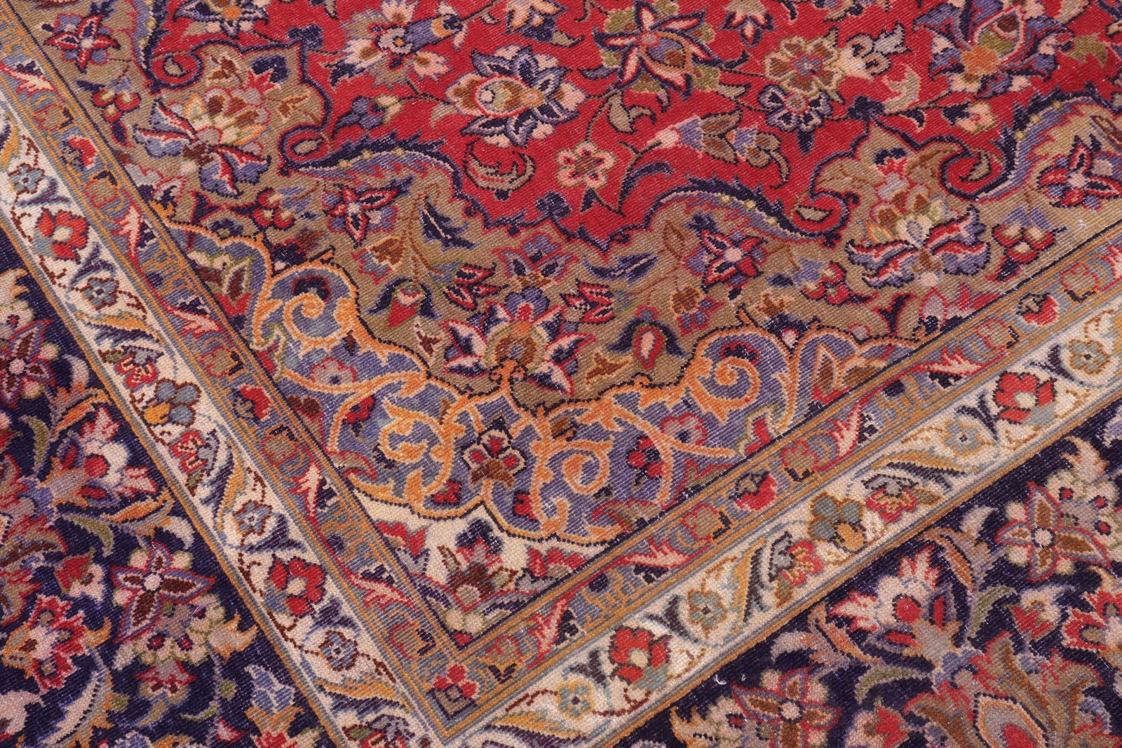 1970s Hand-Knotted Wool Area Rug 9.6x13.8 - 7