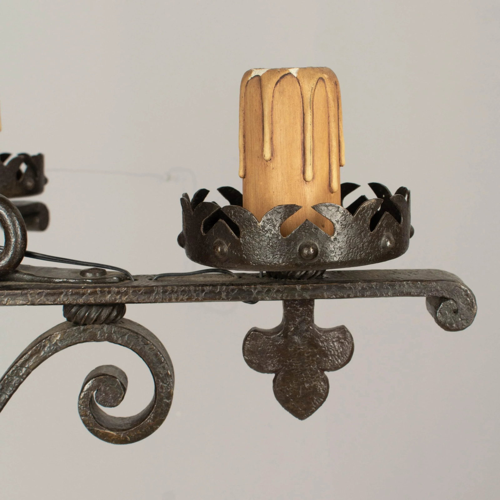 French Art Deco Wrought Iron Chandelier - 8