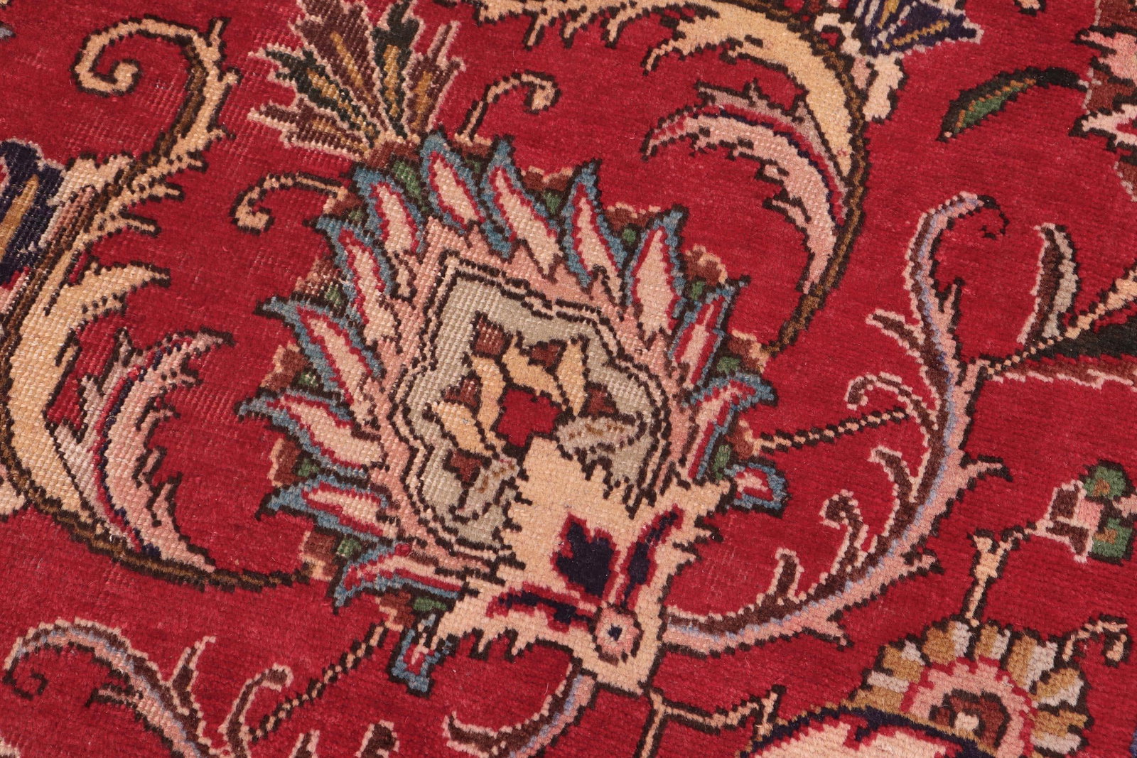 Hand-Knotted Wool Area Rug 9.7x12.9 - 7