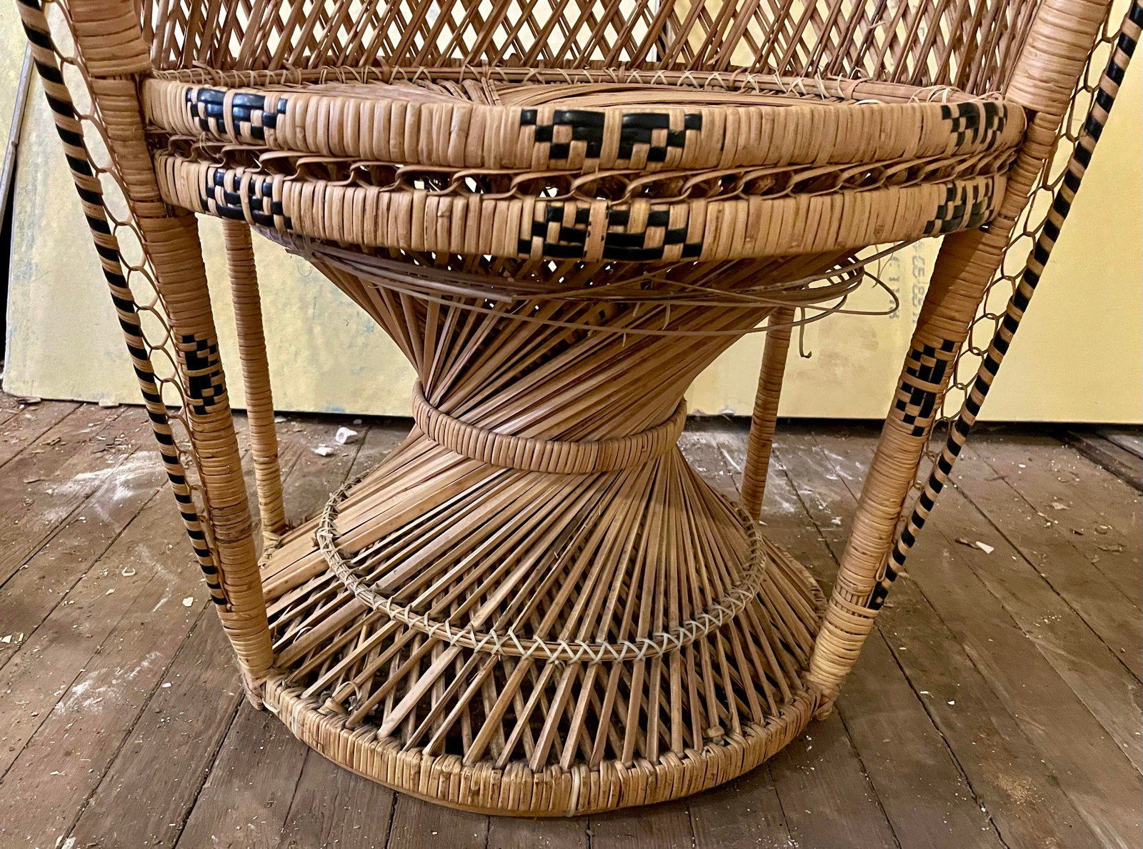 Mommy & Me Pr Small Large Rattan Emmanuelle Fan Peacock Bohemian Wicker Chairs - 7