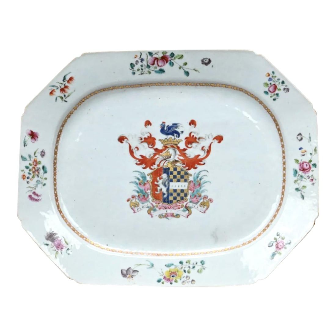 Chinese Export Porcelain Armorial Dish, Arms Hutchinson Impaling Calthrop (1 of 15)