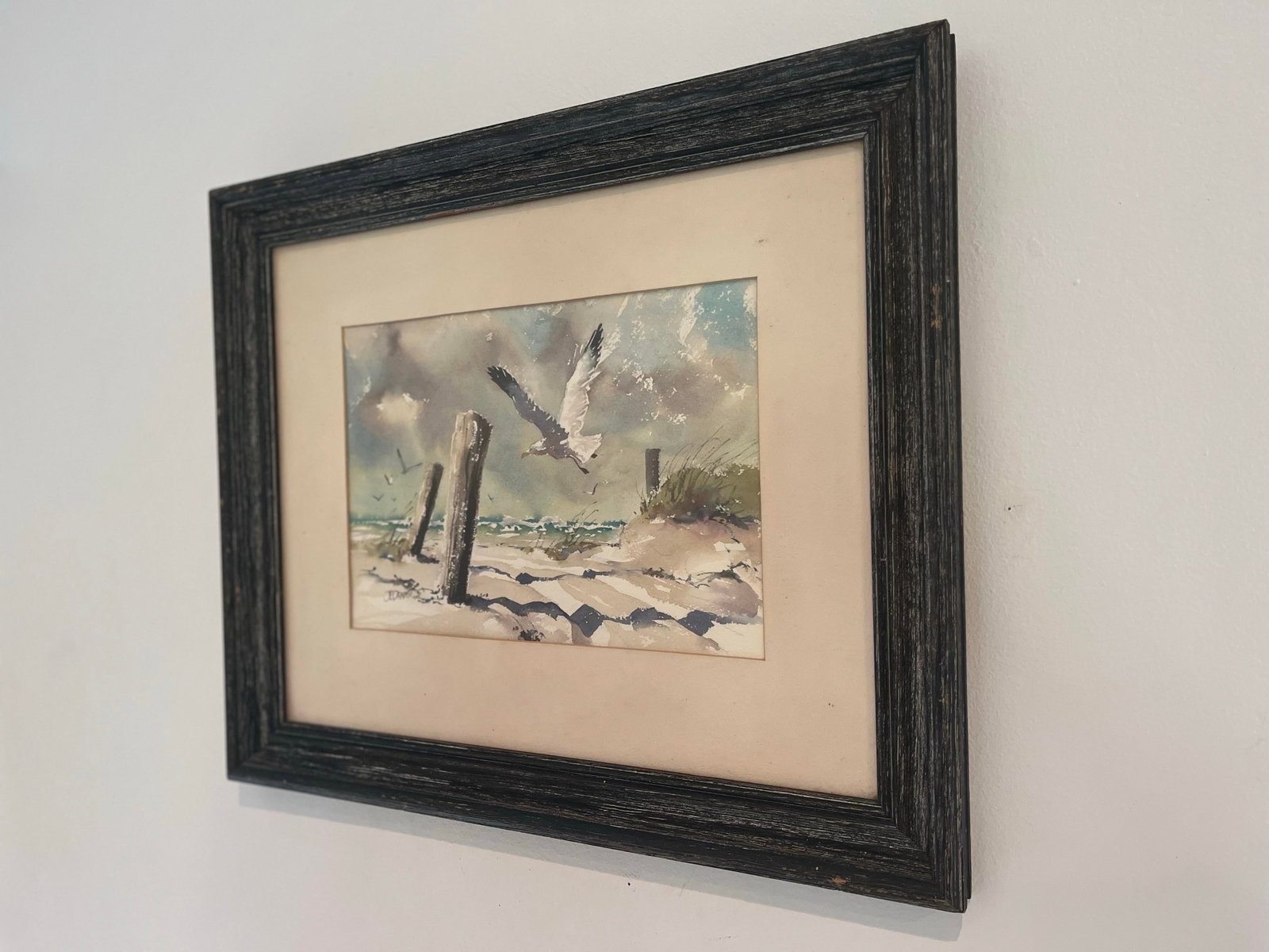 1970s J. Everett Draper Original Coastal Watercolor of Seagulls Over Beach. - 4