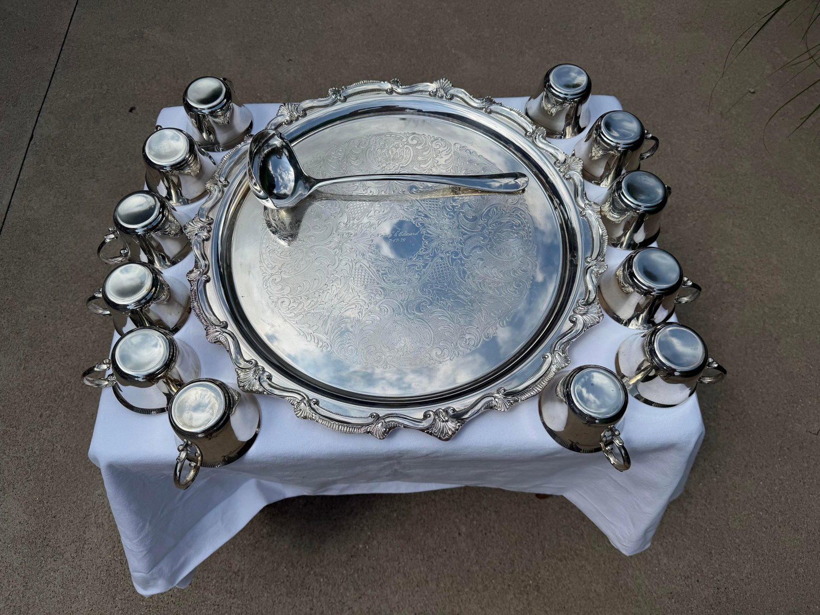1970s Leonard Silver Plate Punch Bowl - Set of 15 - 4
