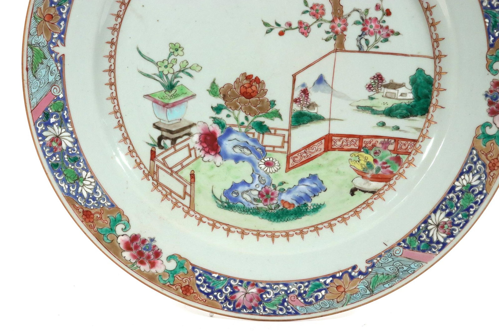 18th-Century Chinese Export Porcelain Famille Rose "˜Garden' Dishes - a Pair - 11