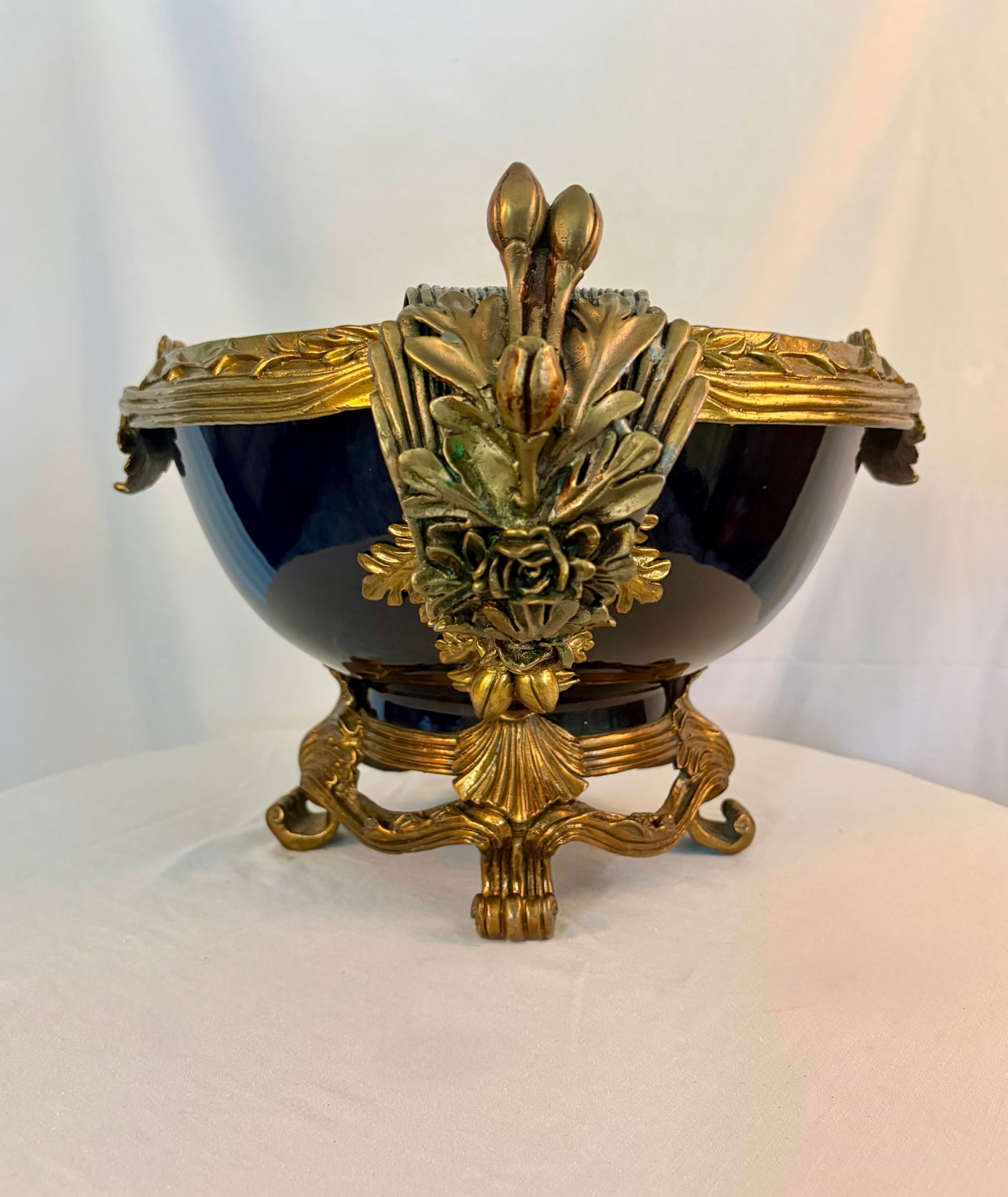 Vintage French Sèvres Style Cobalt Porcelain & Ormolu Centerpiece Bowl | Louis XV Revival - 5