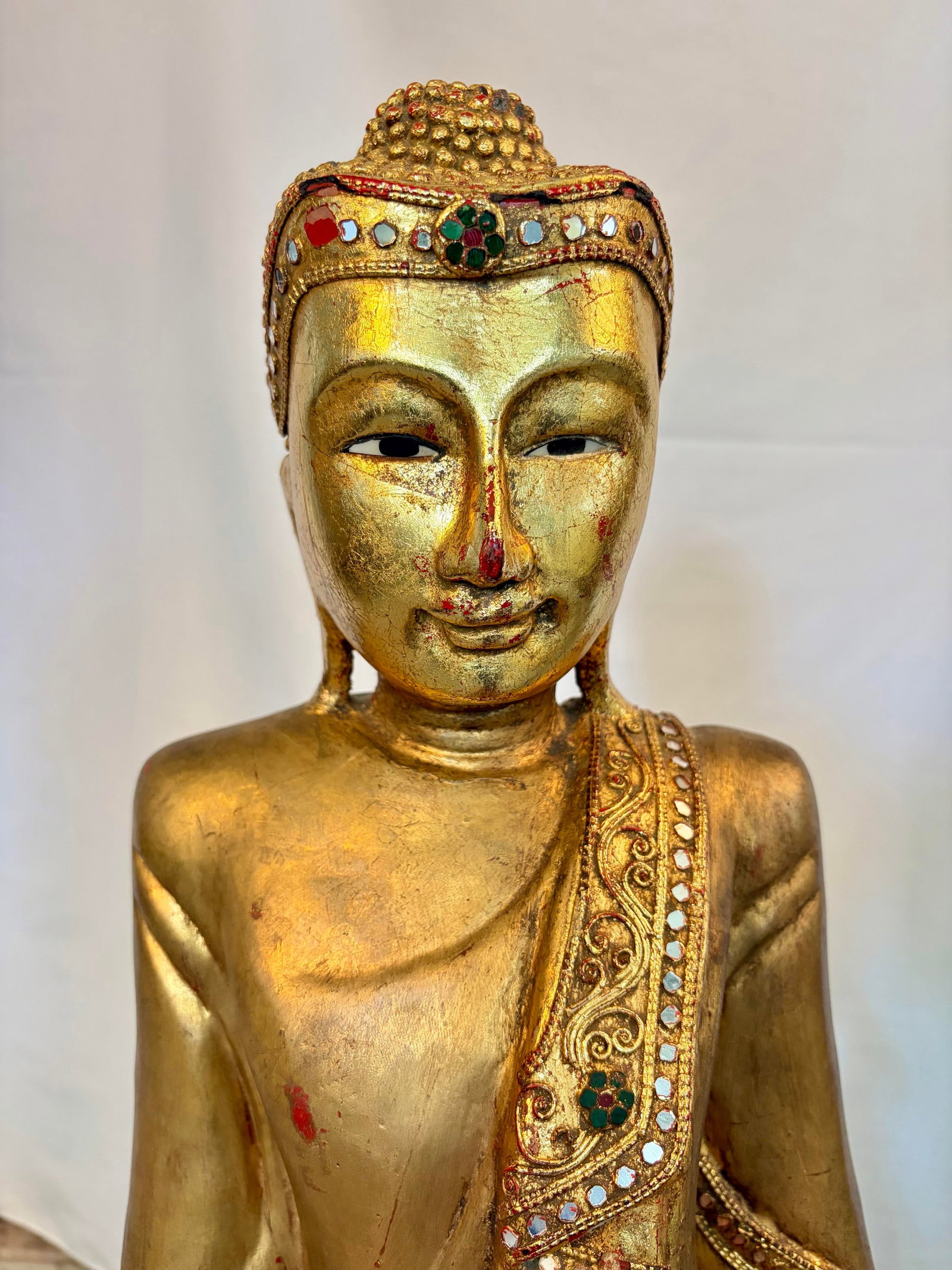 Early 20th Century Burmese Mandalay Standing Gilt Wood Buddha Sculpture - 4