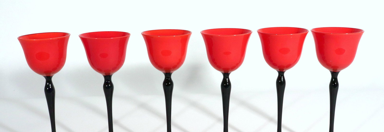 1920s Czech Art Deco Tango Glass Red & Black Cordial Glasses — Set of 6 - 4