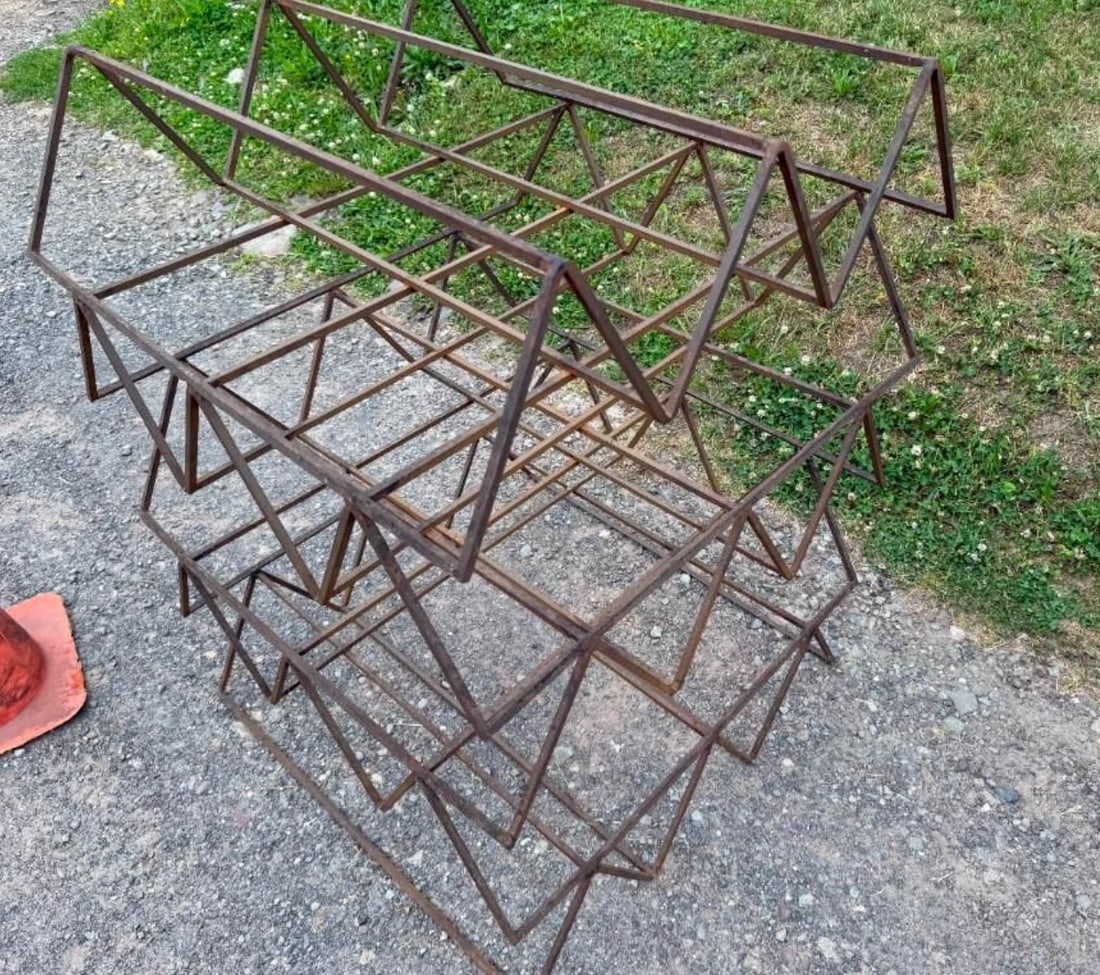 "Rust" — Abstract Steel Sculpture, Herbert Simon Estate, 1971 - 6