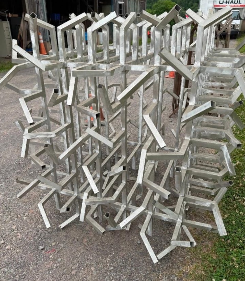 "Bristling"— Large Abstract Aluminum Sculpture, Herbert Simon Estate, 1975 - 9