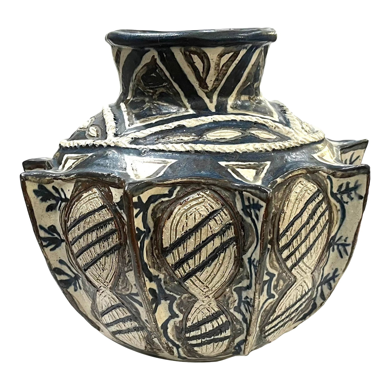 1970'a South African Rorke's Drift Stoneware Pottery Vessel by Dinah Molefe (1 of 12)