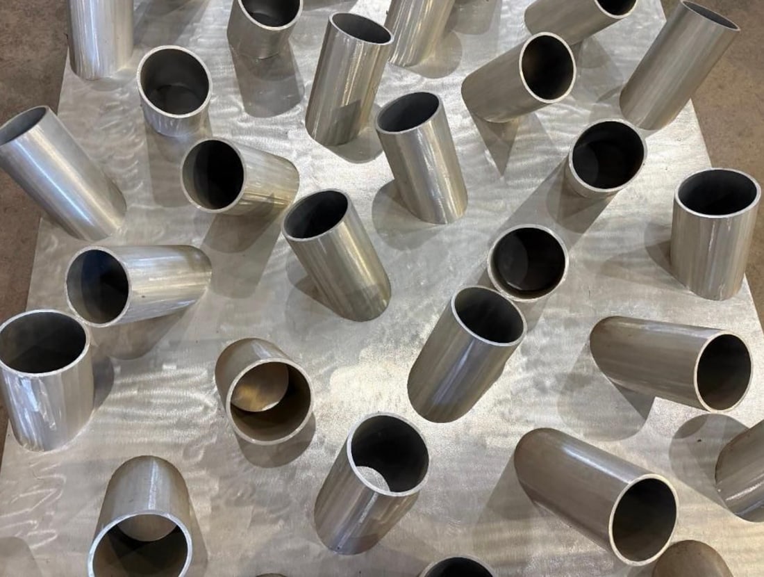 "Swarm"— Abstract Aluminum Sculpture, Herbert Simon Estate, 1985 - 7