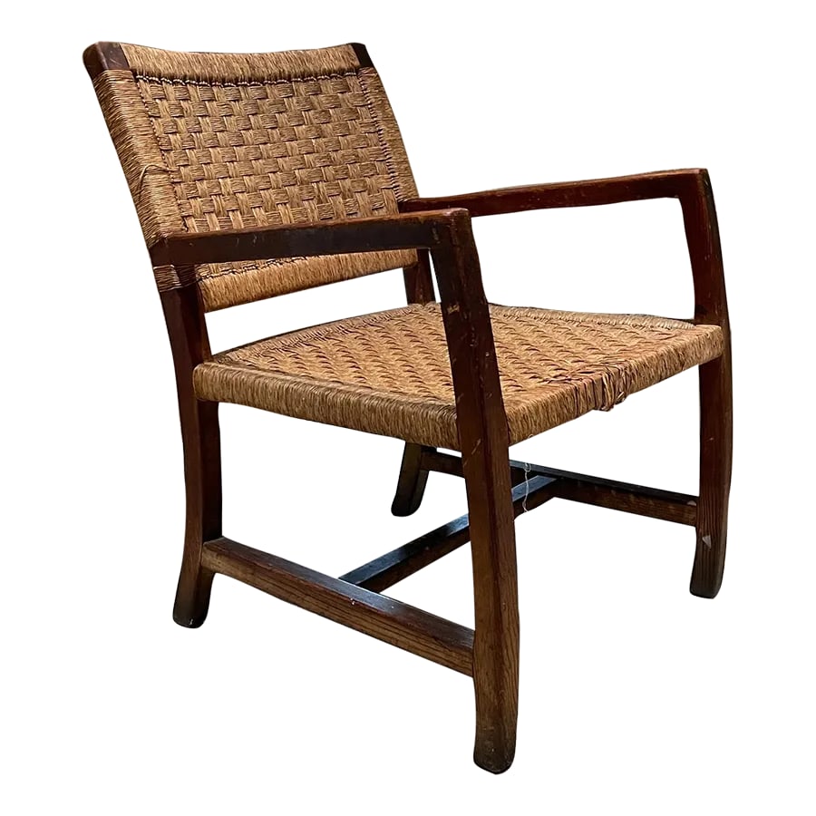 1940s Armchair Red Pine Seagrass Style Clara Porset Mexico: For your consideration, an easy armchair style of Clara Porset Mexico in red pine wood seagrass rope. Mexico circa the 1940s. Preowned unrestored vintage condition. Slight damage front corner of