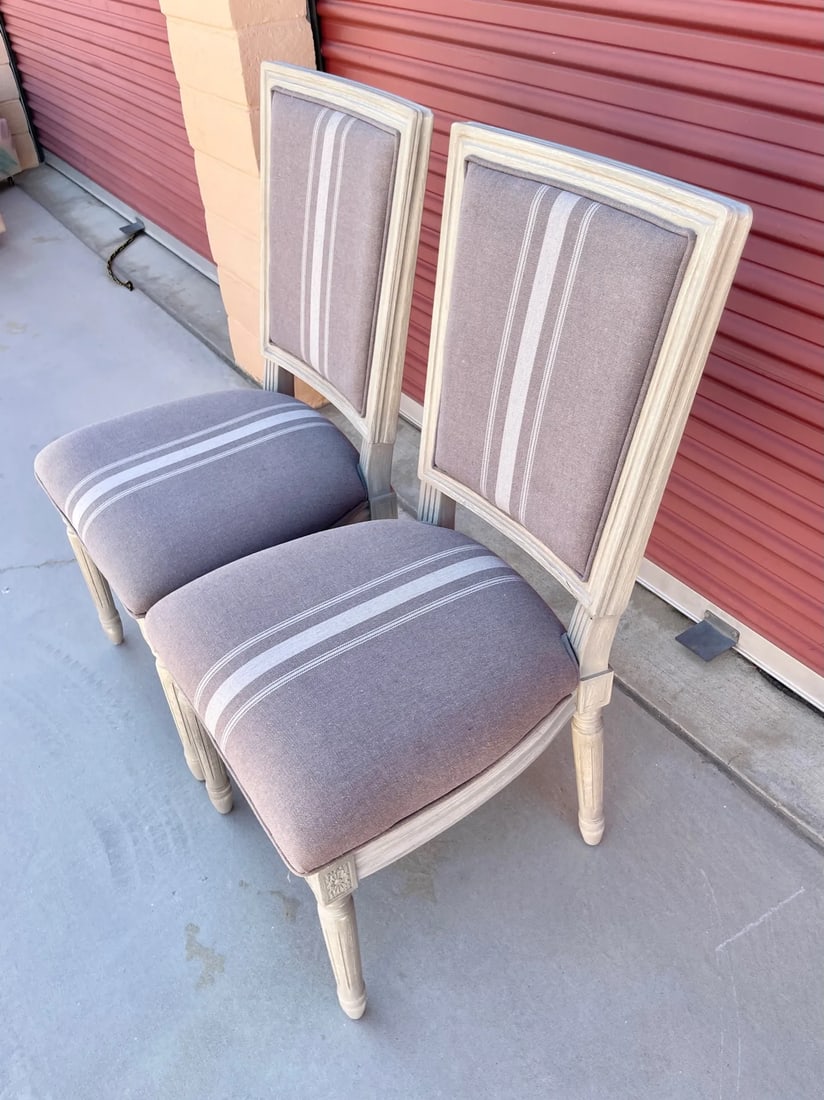 Safavieh Gray Buchanan French Brasserie Pair of Dining Chairs - 6