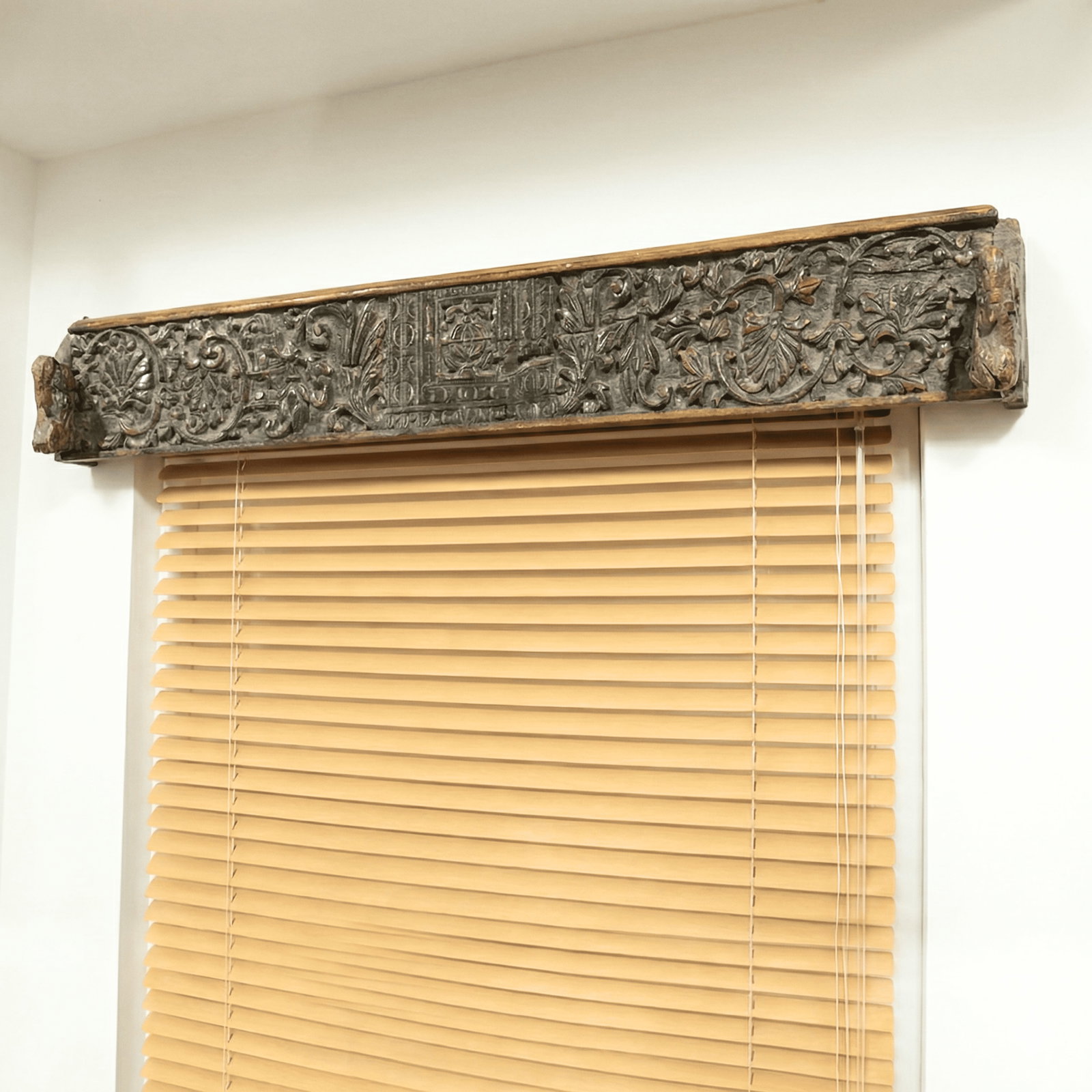 Vintage Hand Carved Horse Head Curtain Rustic Solid Wood Pelmet Drape Hanger Ranch Style Distressed - 2