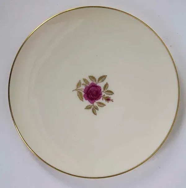 Lenox China Roselyn Pattern Four 5 Piece Place Settings - 3