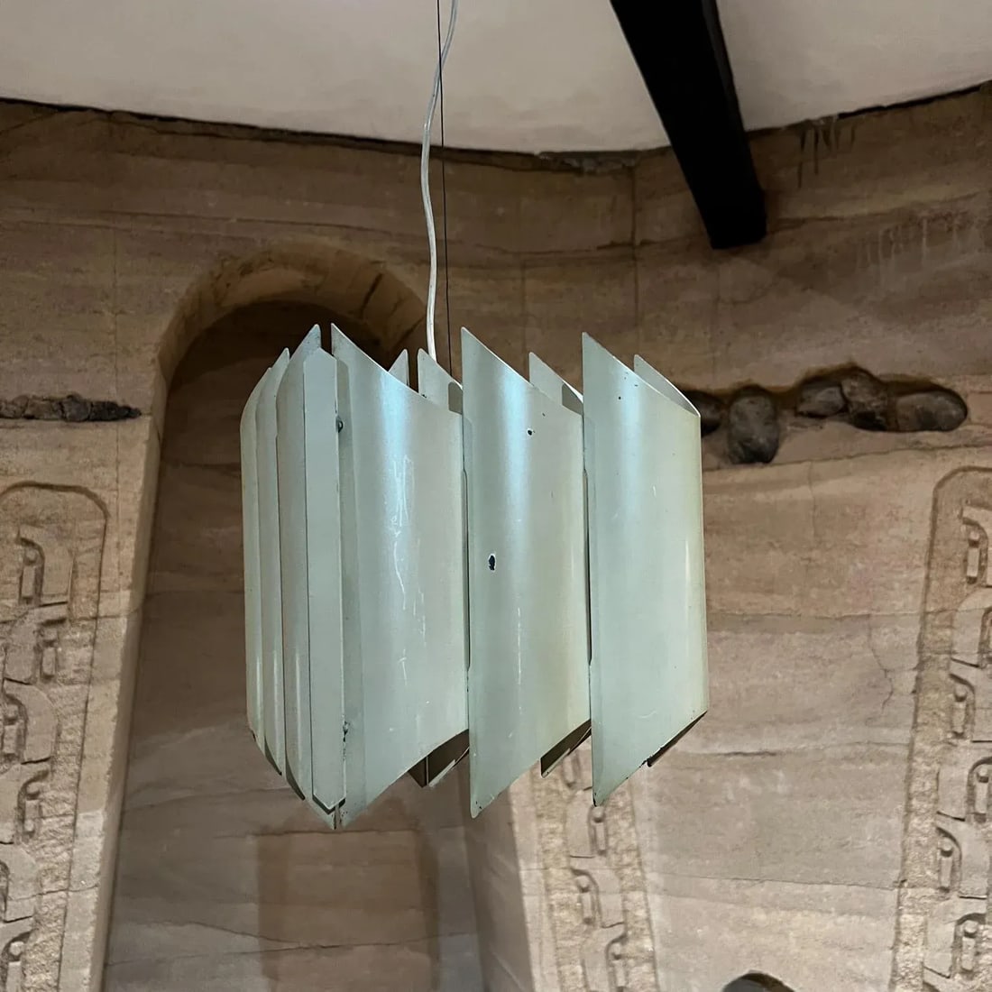 1970s Cathedral Chandelier by Robert Sonneman, Vintage Mother-of-Pearl - 5