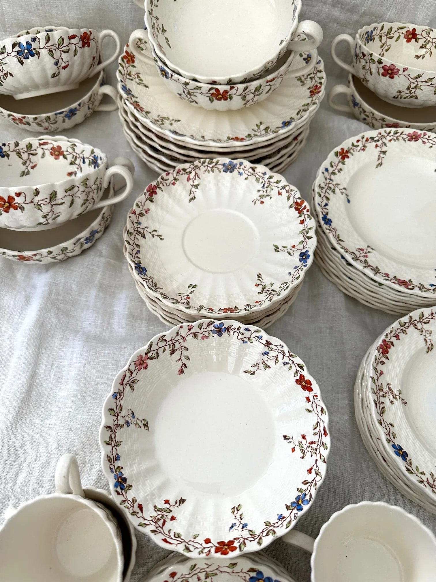 Vintage Spode Wicker Dale Dinnerware 60 Piece Set - 4