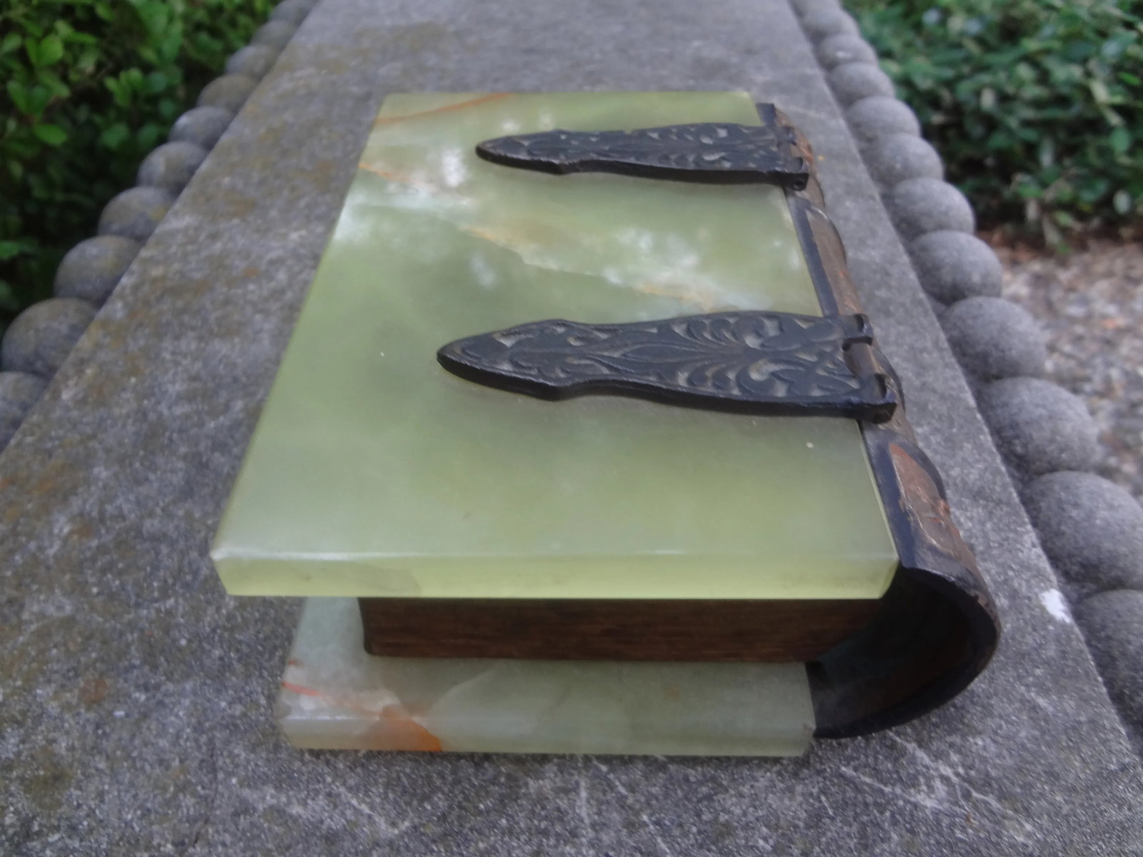 1920s Antique Austrian Alabaster and Gilt Metal Book Box - 4