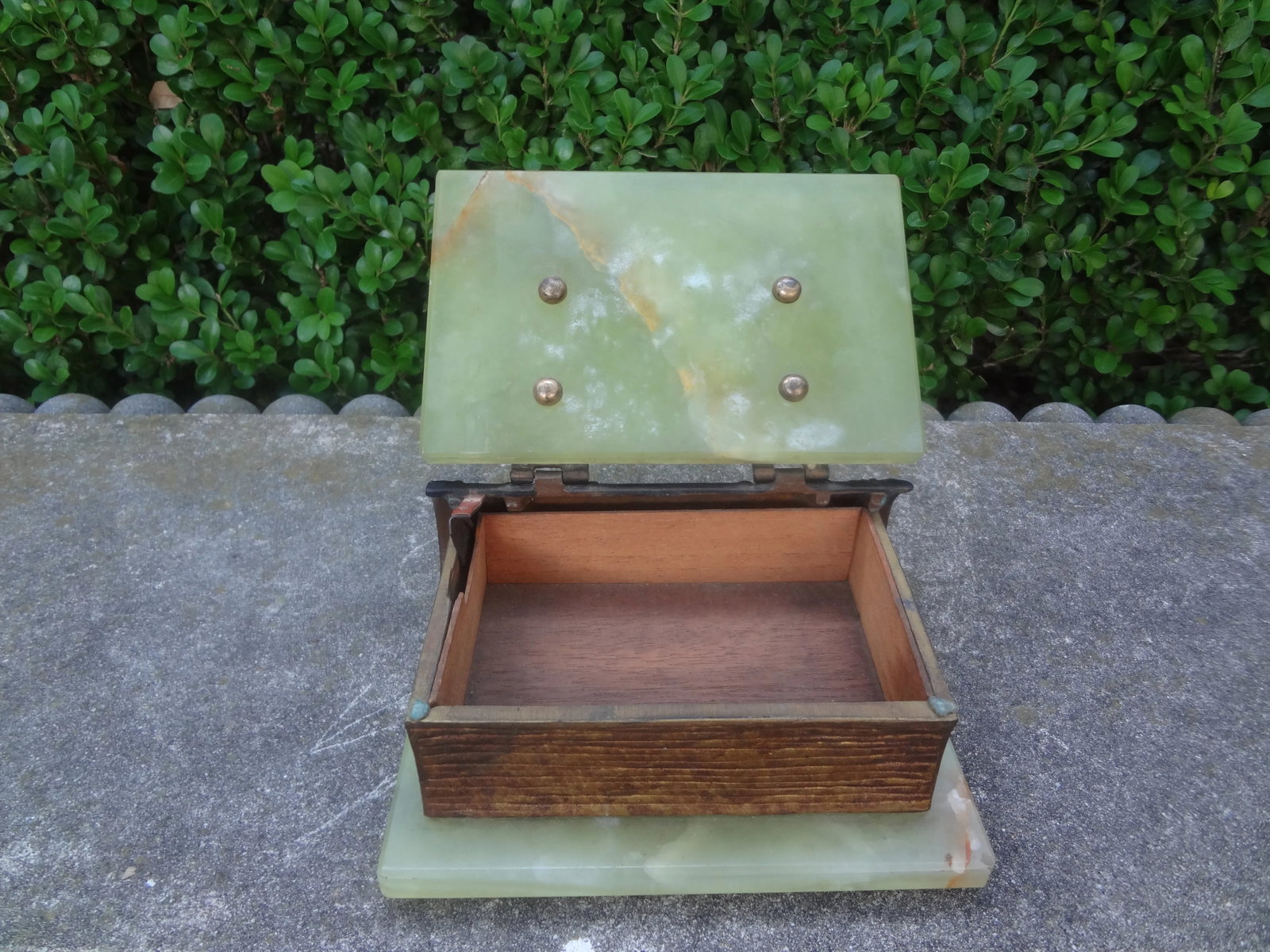 1920s Antique Austrian Alabaster and Gilt Metal Book Box - 7