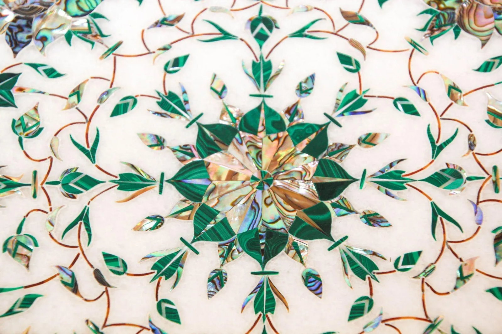 Pietra Dura White Mosaic Octagonal Inlaid Marble Top Handcrafted Agra India 1980 - 4