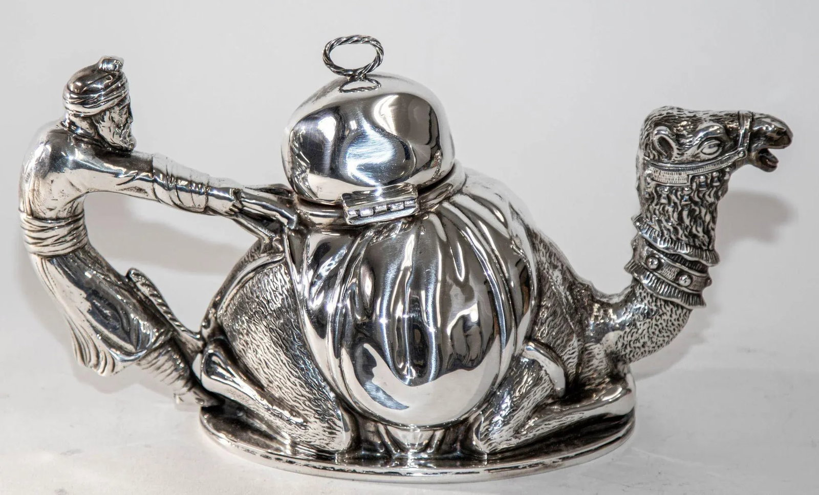 Camel Form "Karawan" Silver-Plated Teapot by Mariage Freres Paris France - 2