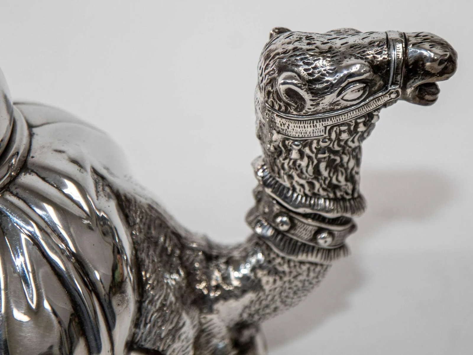 Camel Form "Karawan" Silver-Plated Teapot by Mariage Freres Paris France - 5