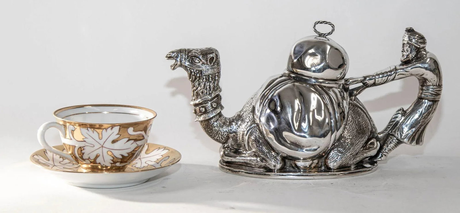 Camel Form "Karawan" Silver-Plated Teapot by Mariage Freres Paris France - 6