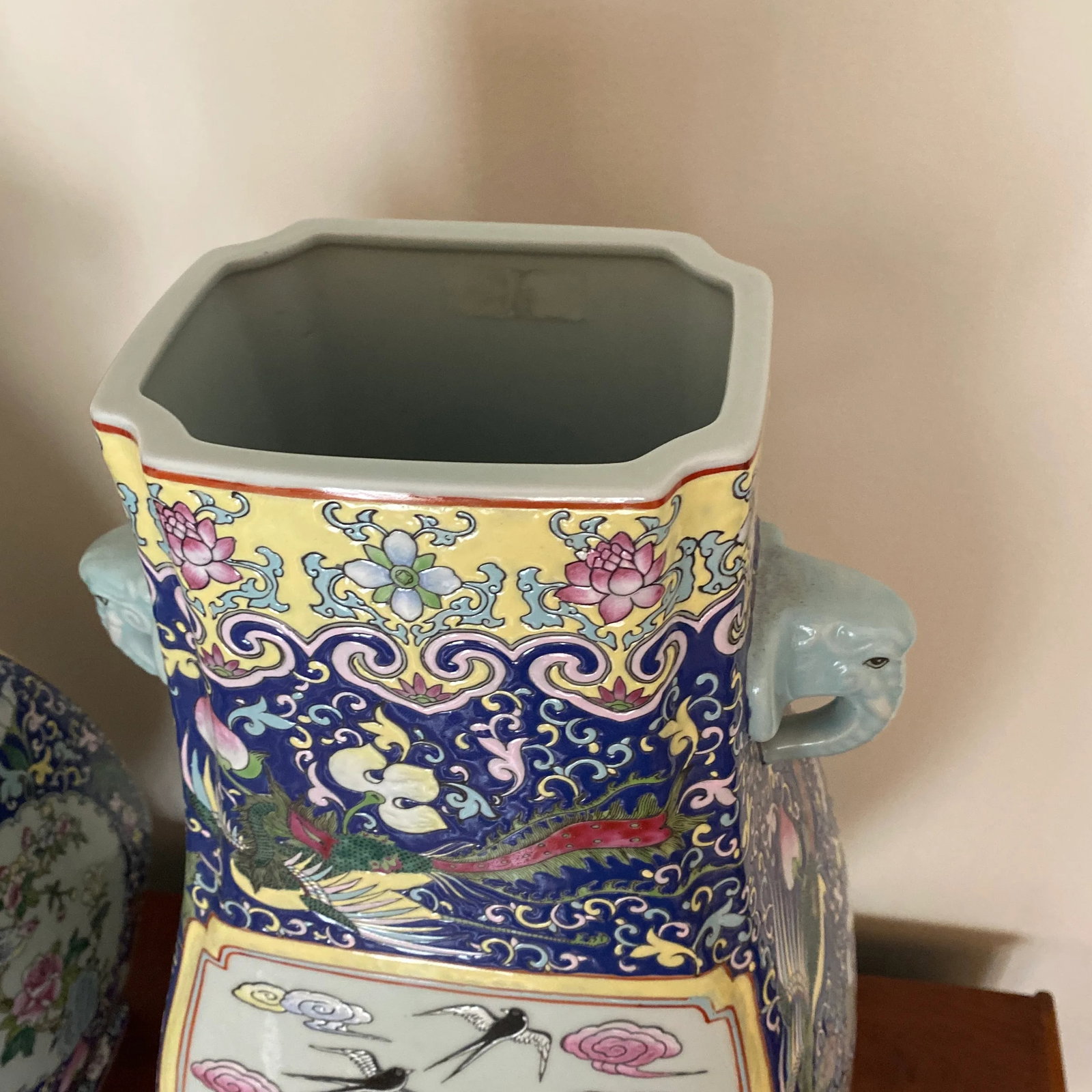 Vintage Oversized Hand Painted Asian Jars ~ a Pair - 8