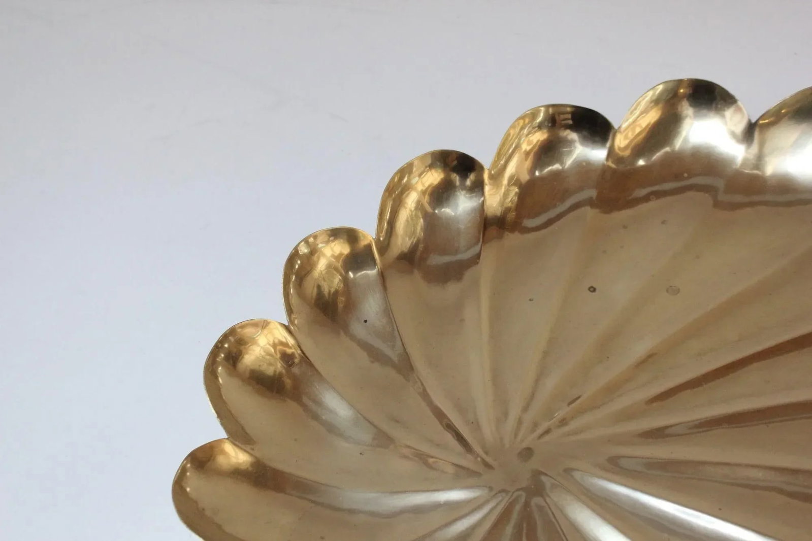 Vintage Italian Brass Scalloped Decorative Tray - 10