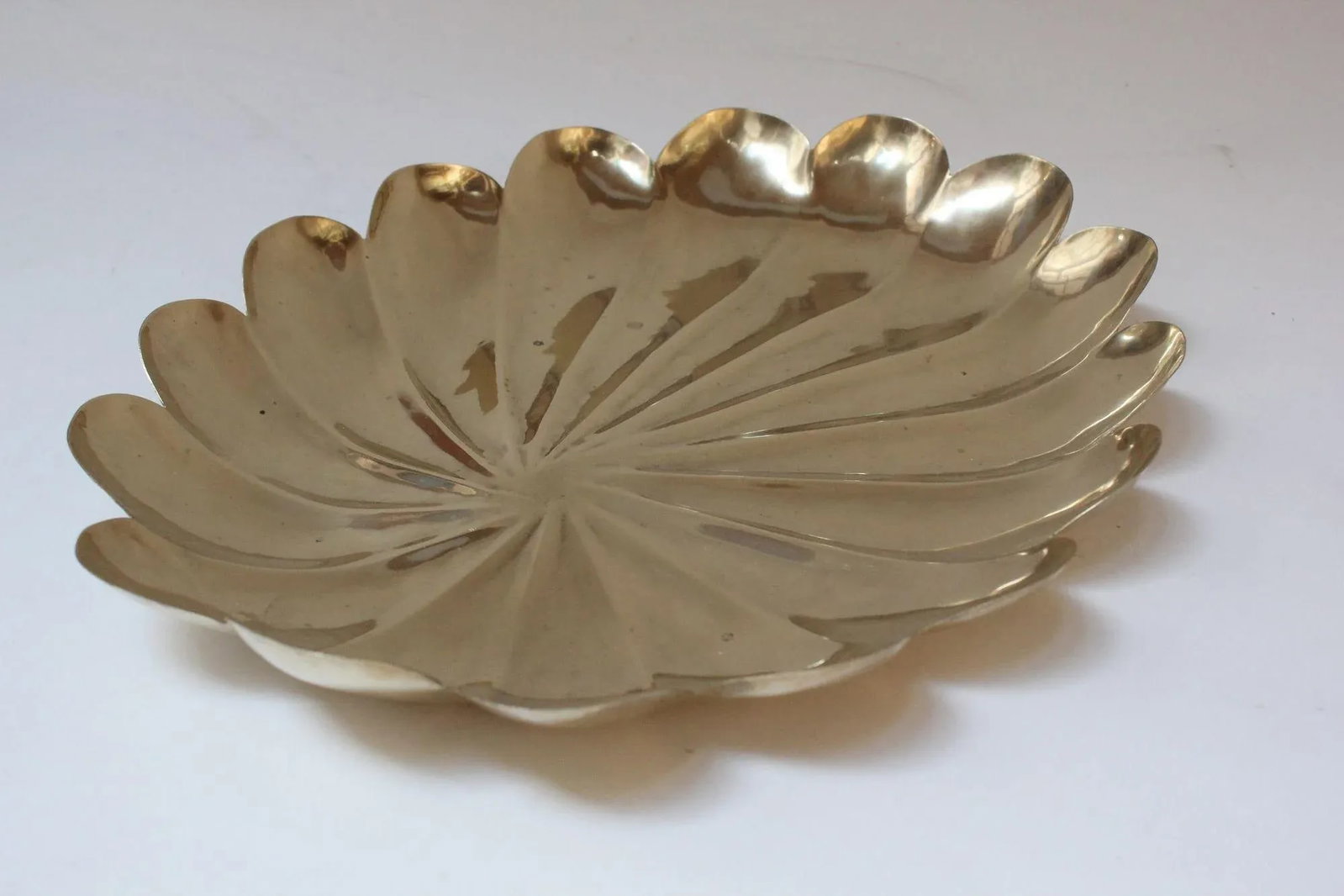 Vintage Italian Brass Scalloped Decorative Tray - 2