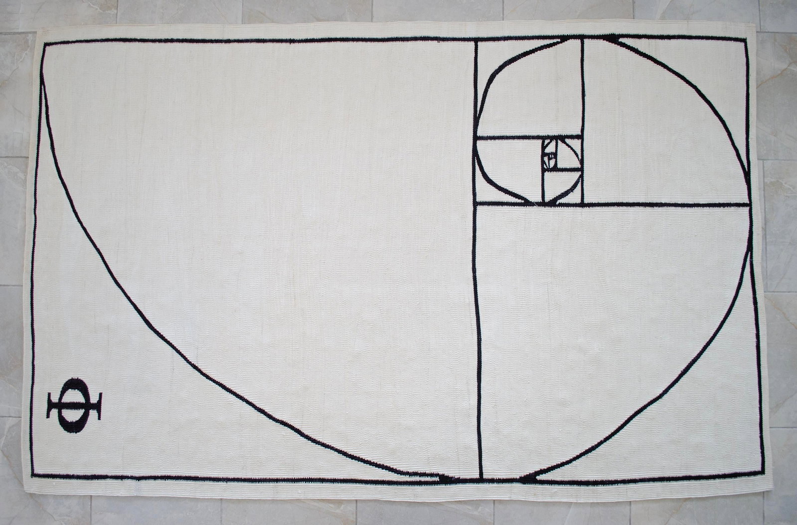 Fibonacci - Golden Ratio Themed Silk Hand Woven Area Rug Kilim Wall Rug 4"²11"³ × - 11