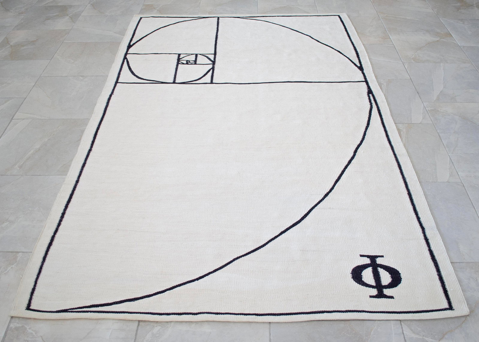 Fibonacci - Golden Ratio Themed Silk Hand Woven Area Rug Kilim Wall Rug 4"²11"³ × - 9